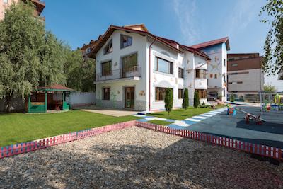 Gradinita Degetica Royal Palace Militari Residence